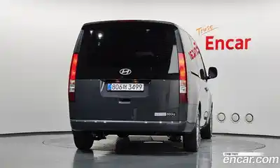 Hyundai Staria 2025 2.2 автомат (гидро), миниатюра 3