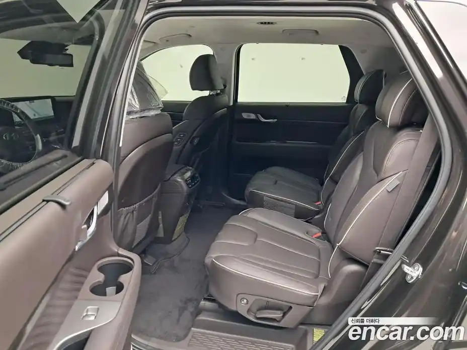 Hyundai Palisade 2023 3.8 автомат (гидро), фото 12