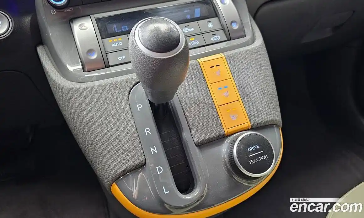 Hyundai Casper 2025 1.0 автомат (гидро), фото 12