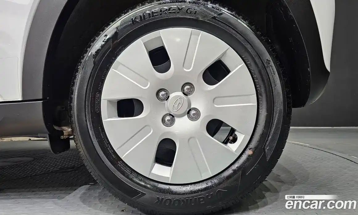 Hyundai Casper 2025 1.0 автомат (гидро), фото 7