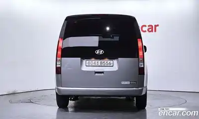 Hyundai Staria 2024 1.6 автомат (гидро), миниатюра 3