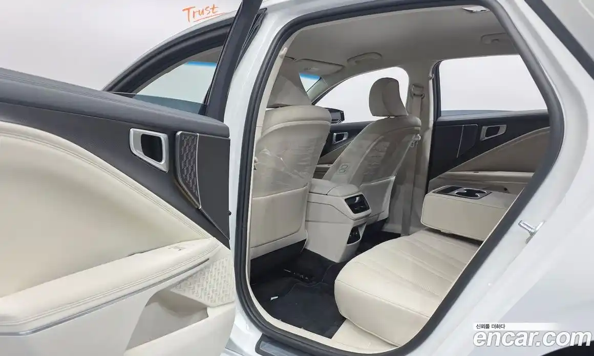 Kia K8 2025 2.5 автомат (гидро), фото 17