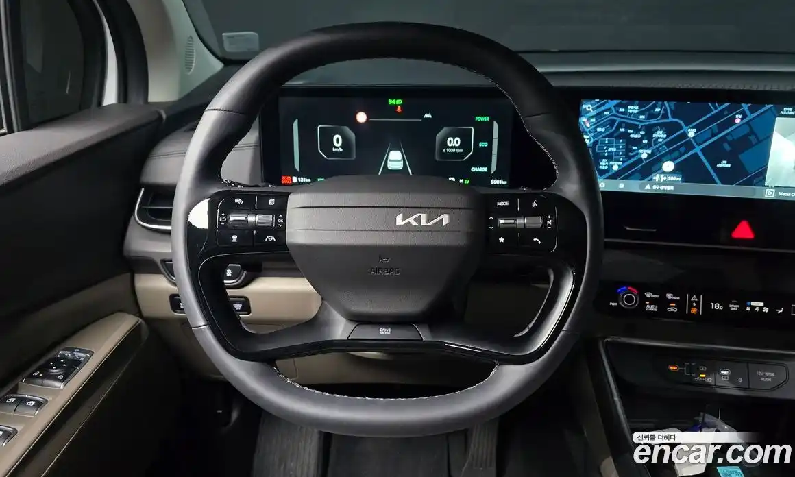 Kia Carnival 2025 1.6 автомат (гидро), фото 18