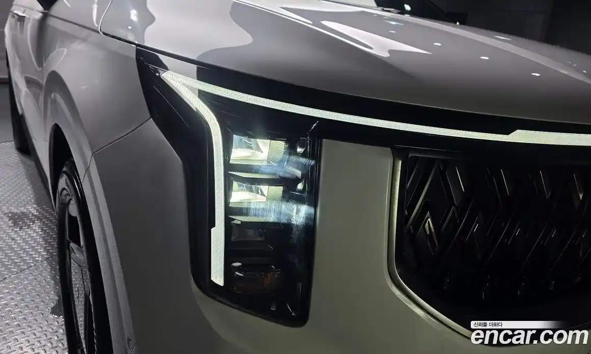 Kia Carnival 2025 1.6 автомат (гидро), фото 7