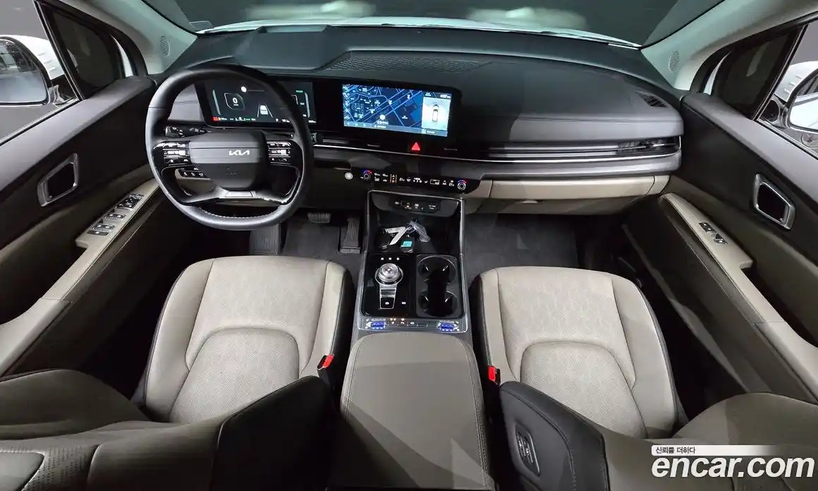 Kia Carnival 2025 1.6 автомат (гидро), фото 9