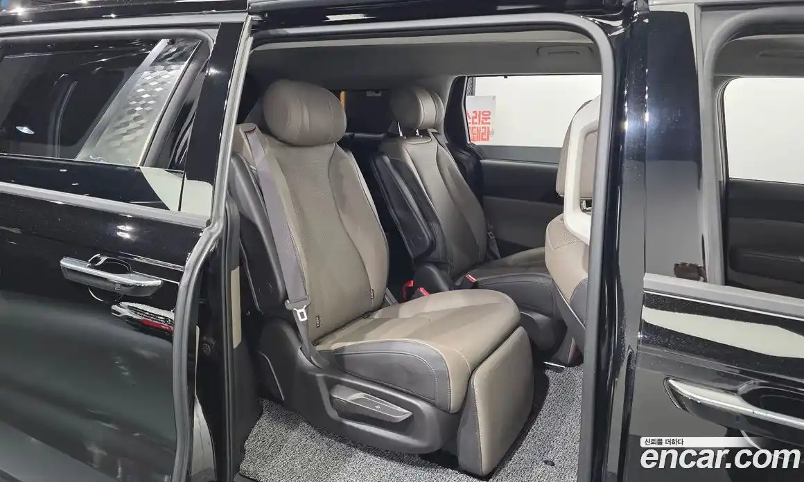 Kia Carnival 2025 3.5 автомат (гидро), фото 17