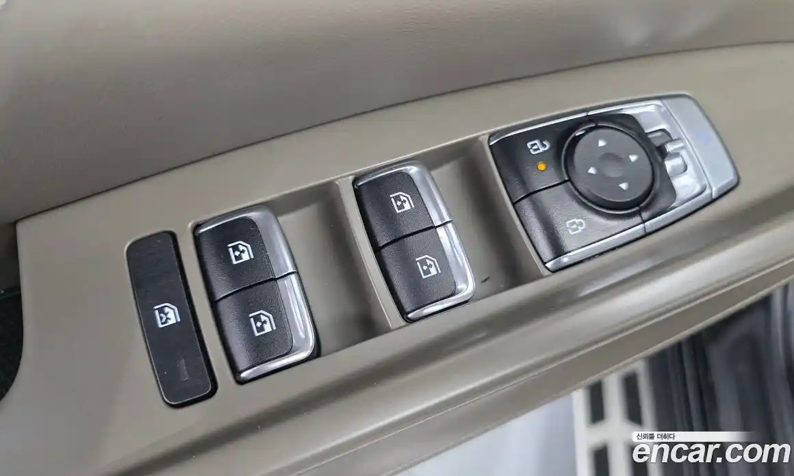 Kia Carnival 2025 3.5 автомат (гидро), фото 30