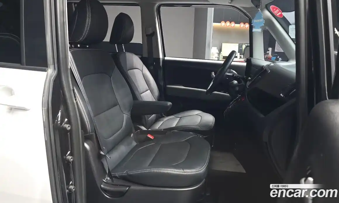 Kia Ray 2025 1.0 автомат (гидро), фото 17