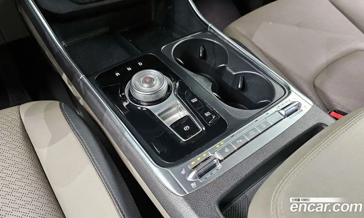 Kia Carnival 2024 2.2 автомат (гидро), фото 12