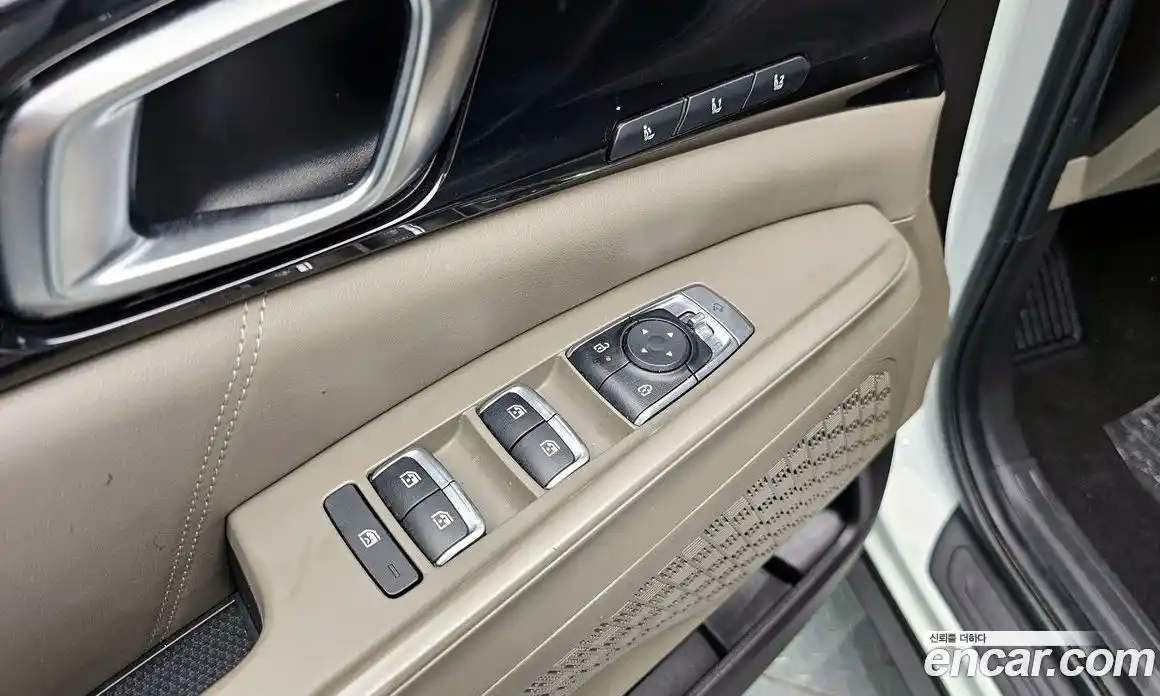 Kia Carnival 2024 2.2 автомат (гидро), фото 28