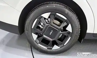 Kia Carnival 2024 2.2 автомат (гидро), миниатюра 5