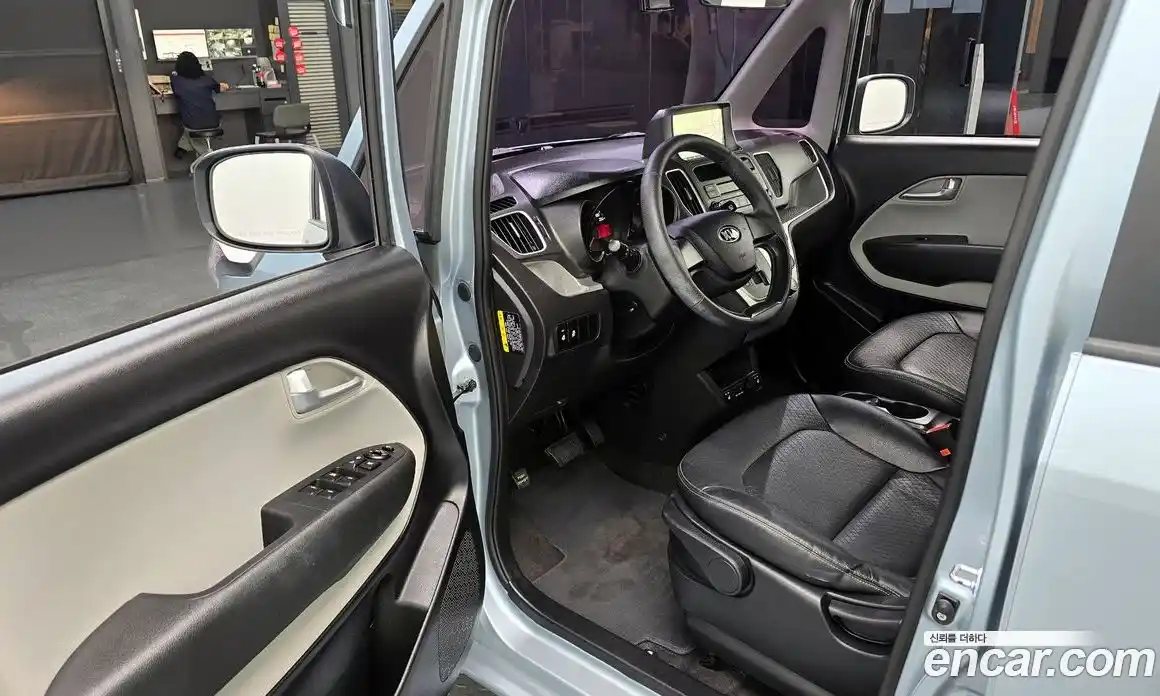 Kia Ray 2015 1.0 автомат (гидро), фото 10