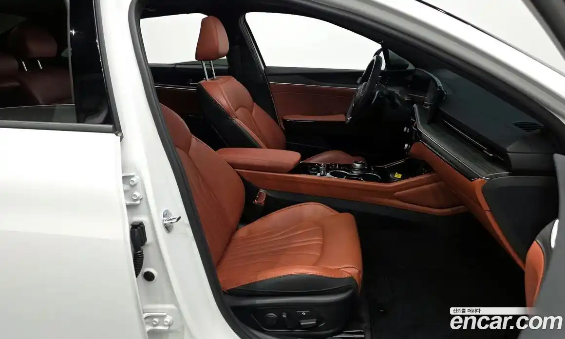 Kia K5 (Optima) 2024 1.6 автомат (гидро), фото 16