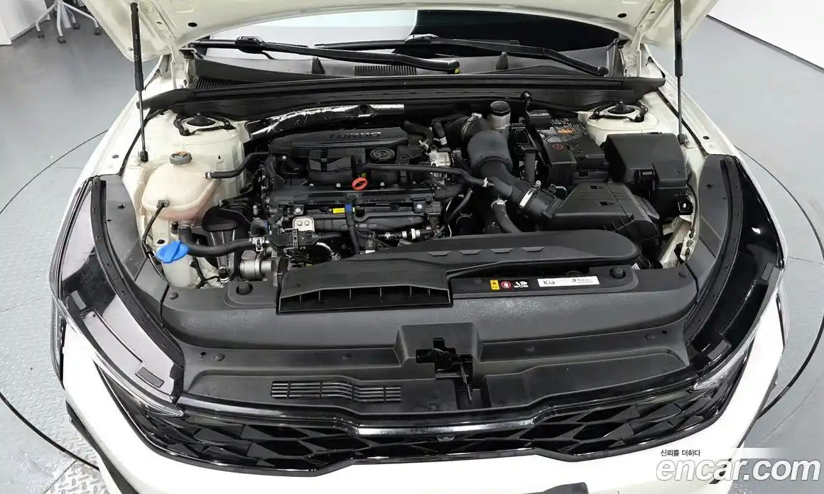 Kia K5 (Optima) 2024 1.6 автомат (гидро), фото 6