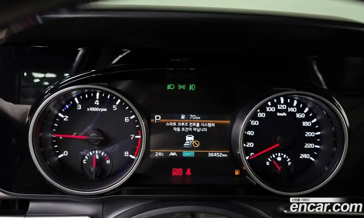 Kia Carnival 2023 3.5 автомат (гидро), фото 11