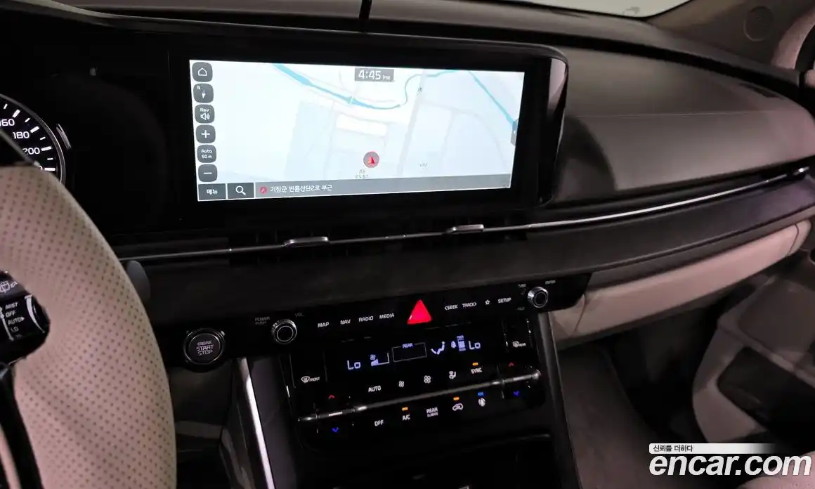 Kia Carnival 2023 3.5 автомат (гидро), фото 21