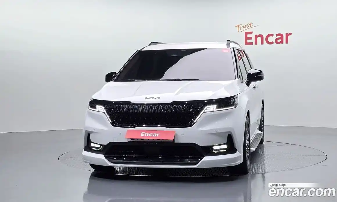 Kia Carnival 2023 3.5 автомат (гидро), фото 3