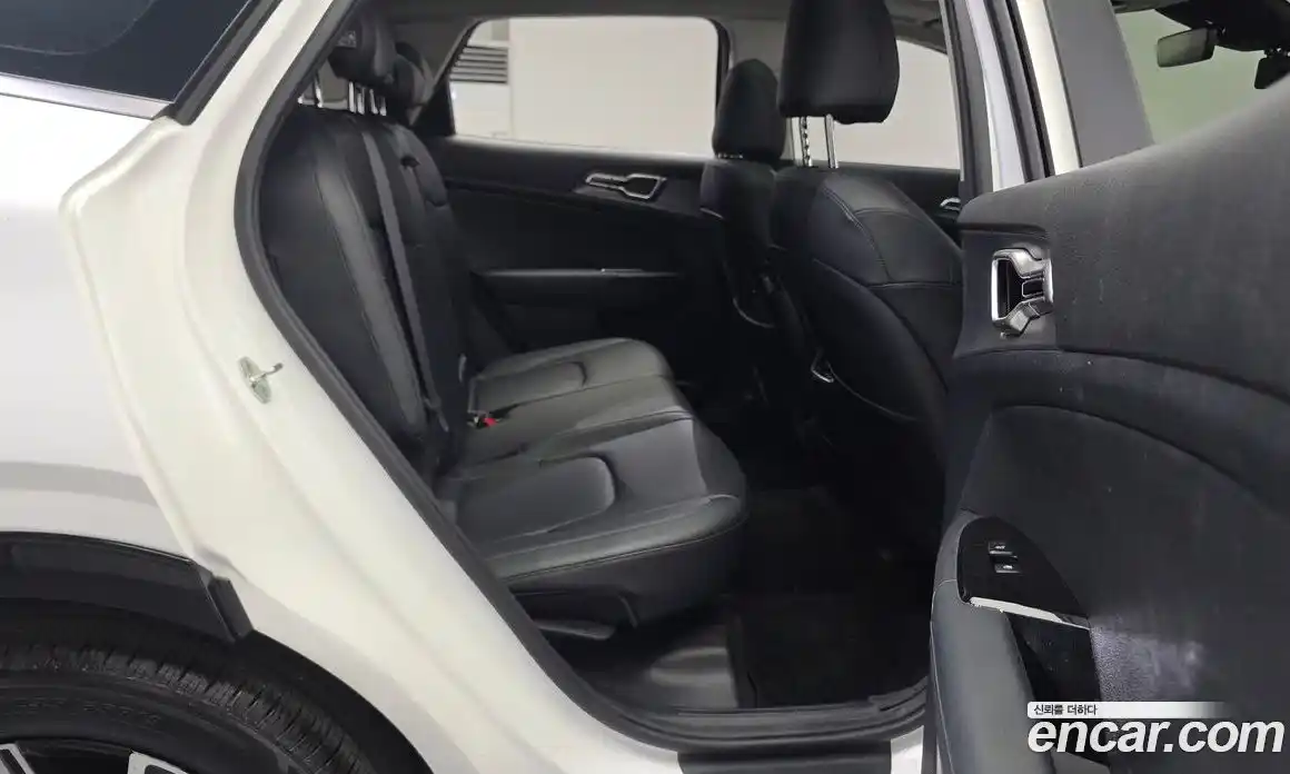 Kia Sportage 2021 1.6 автомат (гидро), фото 11