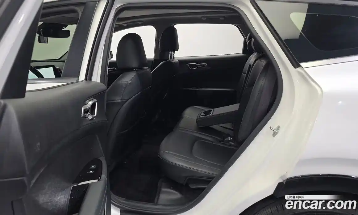 Kia Sportage 2021 1.6 автомат (гидро), фото 12