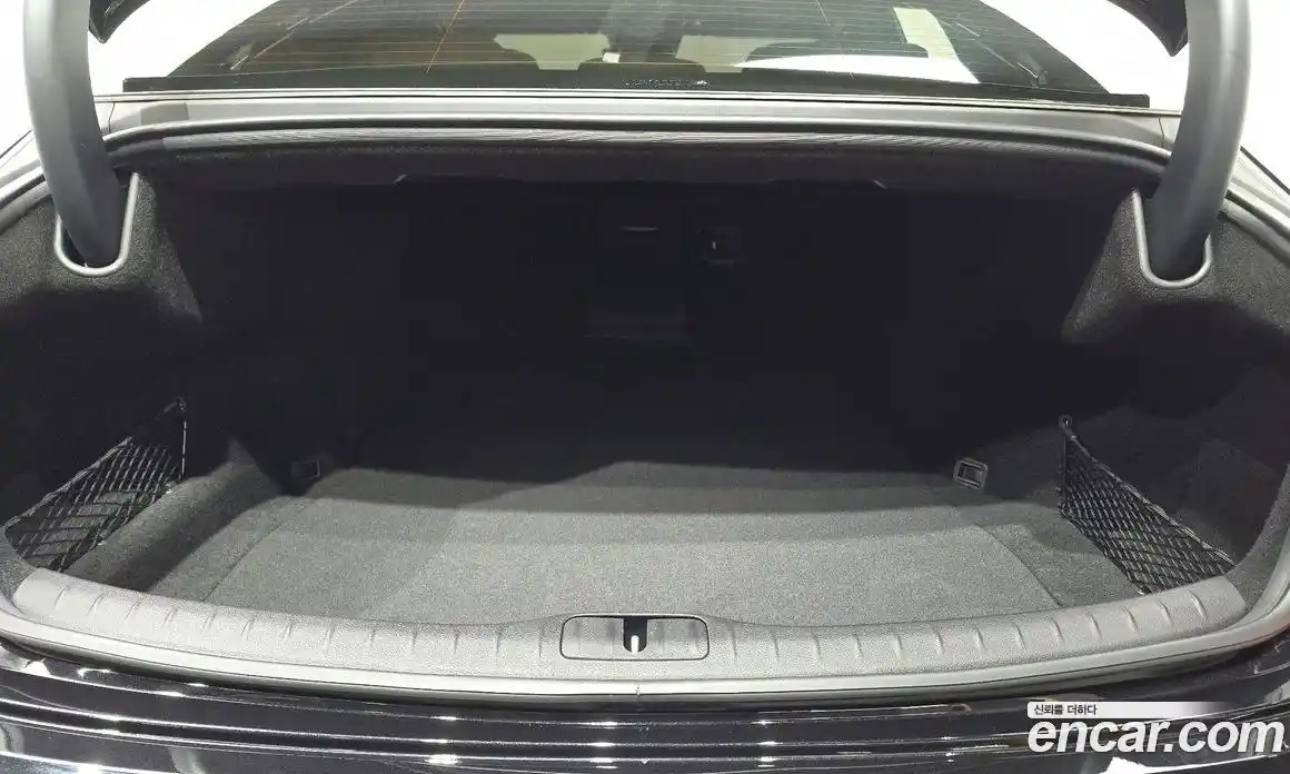 Genesis G80 2025 2.5 автомат (гидро), фото 26