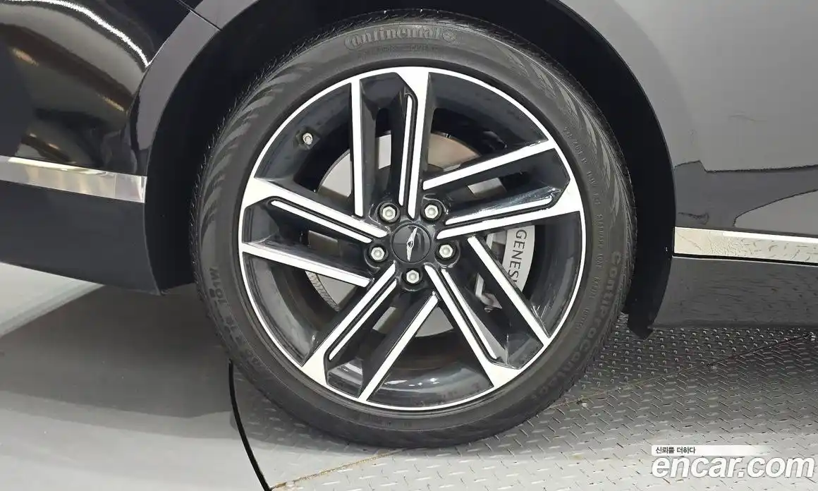 Genesis G80 2025 2.5 автомат (гидро), фото 5