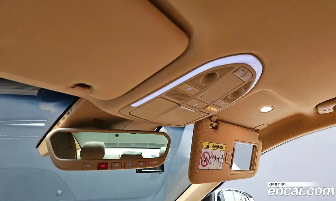 Genesis G70 2022 2.0 автомат (гидро), фото 23