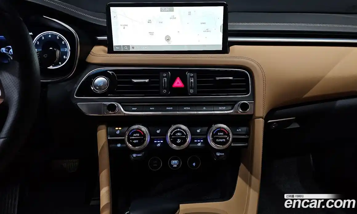 Genesis G70 2022 2.0 автомат (гидро), фото 32