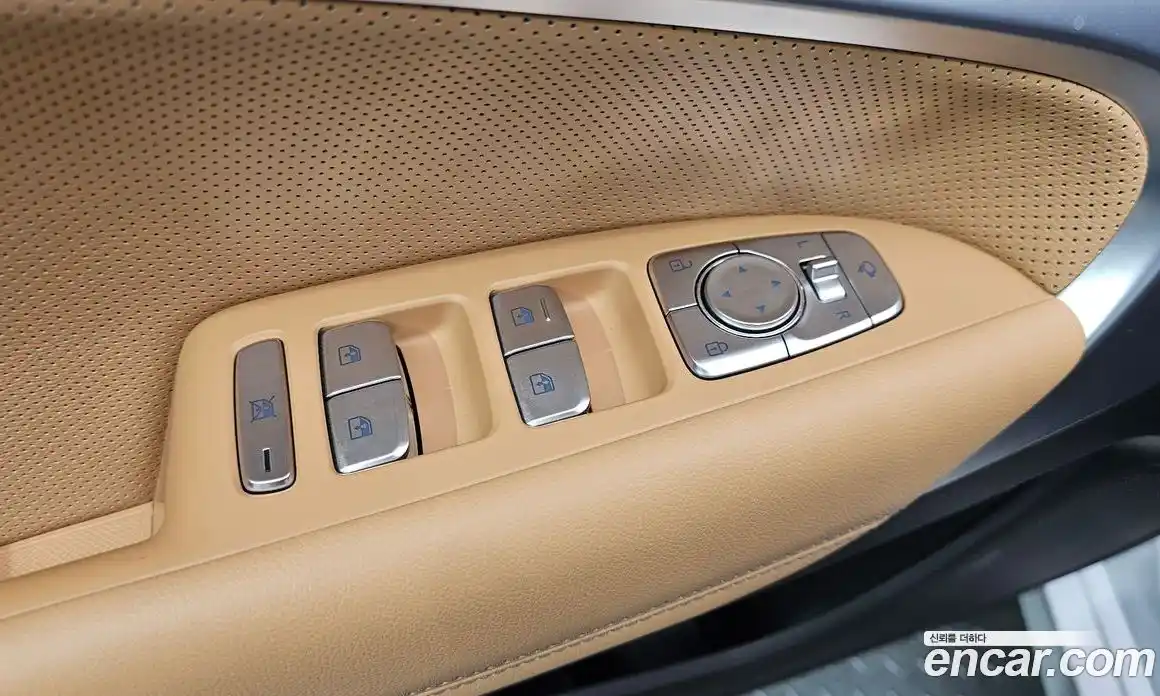 Genesis G70 2022 2.0 автомат (гидро), фото 33