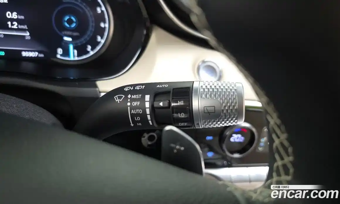 Genesis GV70 2021 2.5 автомат (гидро), фото 28