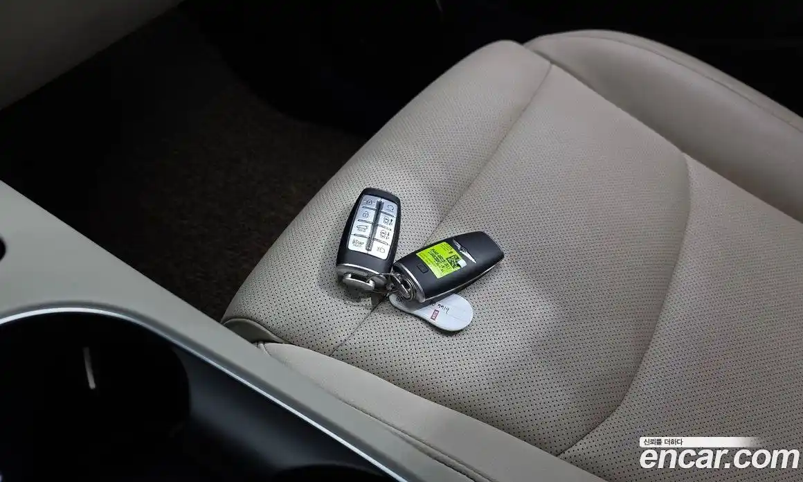 Genesis GV70 2021 2.5 автомат (гидро), фото 33