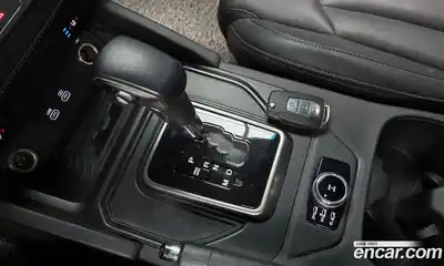 SsangYong Rexton 2024 2.2 автомат (гидро), миниатюра 9