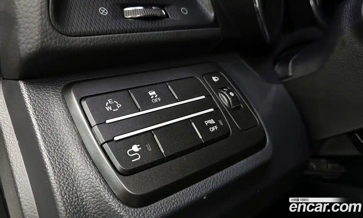 SsangYong TIBOLI 2017 1.6 автомат (гидро), фото 24