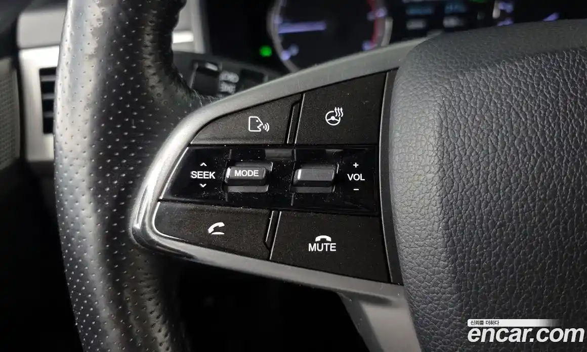 SsangYong Rexton 2019 2.2 автомат (гидро), фото 16