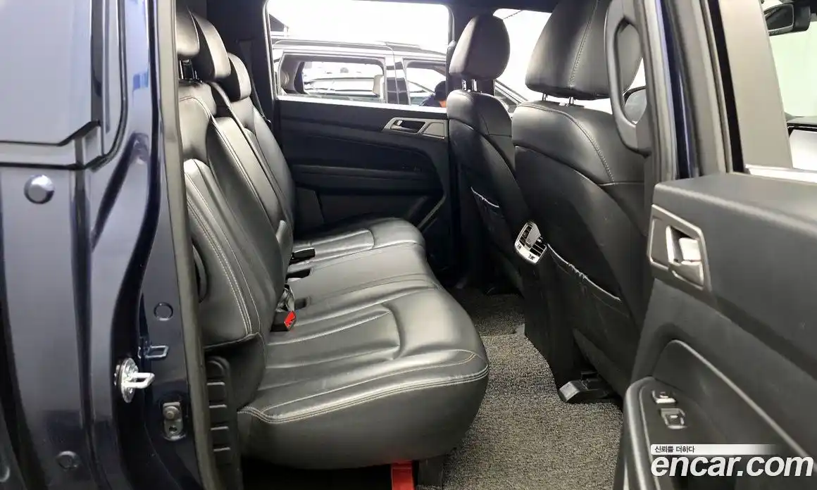 SsangYong Rexton 2019 2.2 автомат (гидро), фото 18