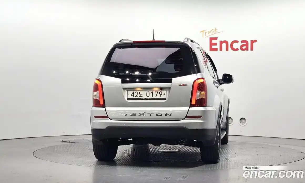 SsangYong Rexton 2016 2.2 автомат (гидро), фото 4