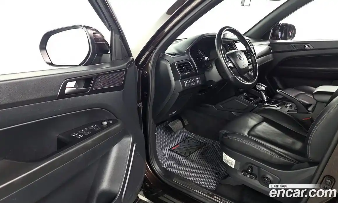 SsangYong Rexton 2020 2.2 автомат (гидро), фото 13