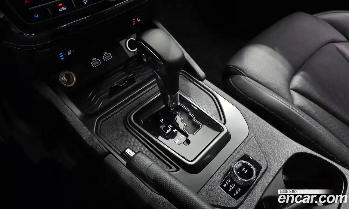 SsangYong Rexton 2022 2.2 автомат (гидро), фото 9