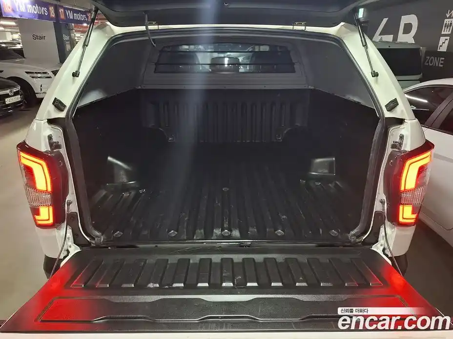 SsangYong Rexton 2024 2.2 автомат (гидро), фото 18