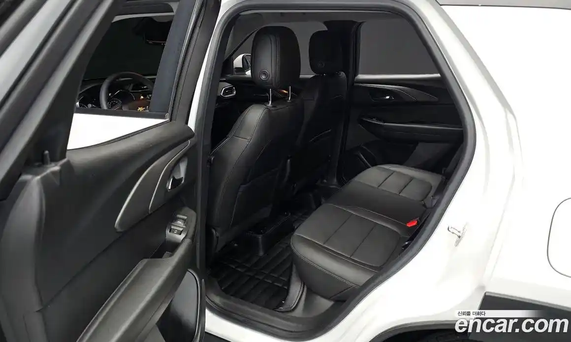Chevrolet TrailBlazer 2021 1.3 автомат (гидро), фото 18