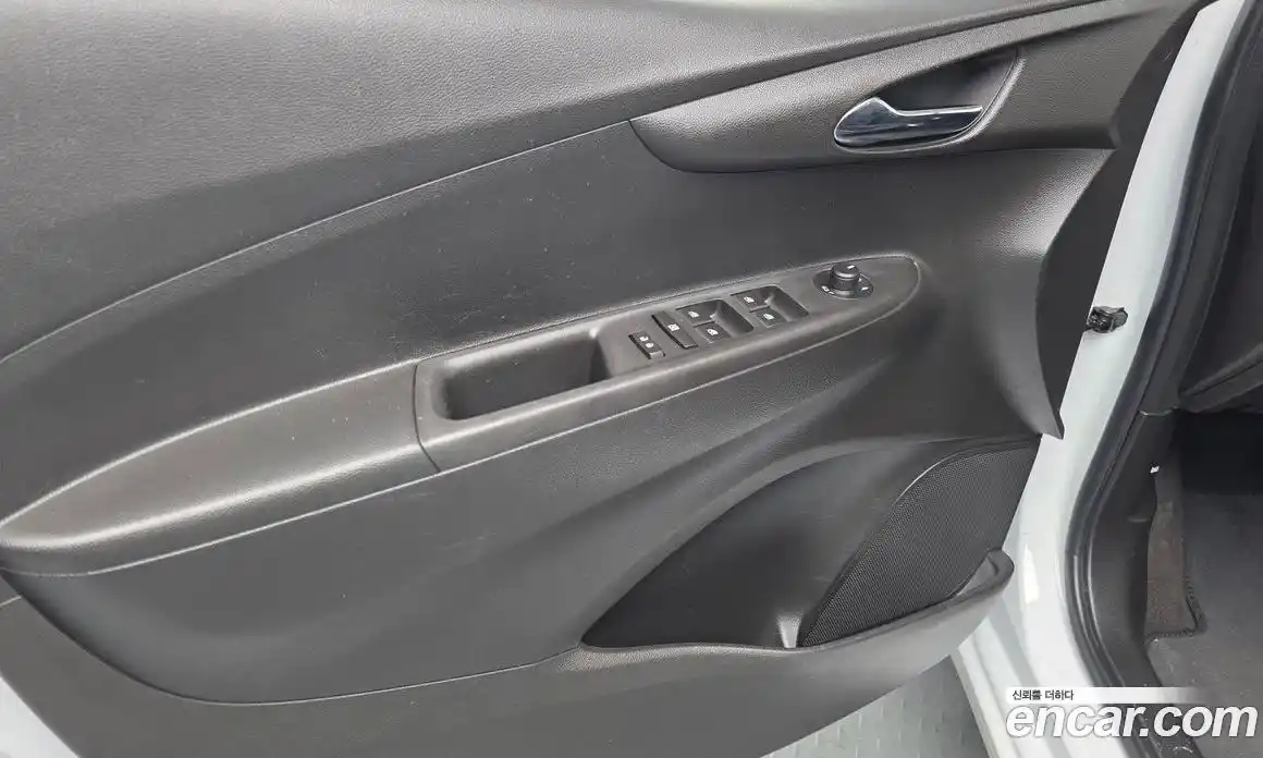 Chevrolet Spark 2017 1.0 автомат (гидро), фото 14