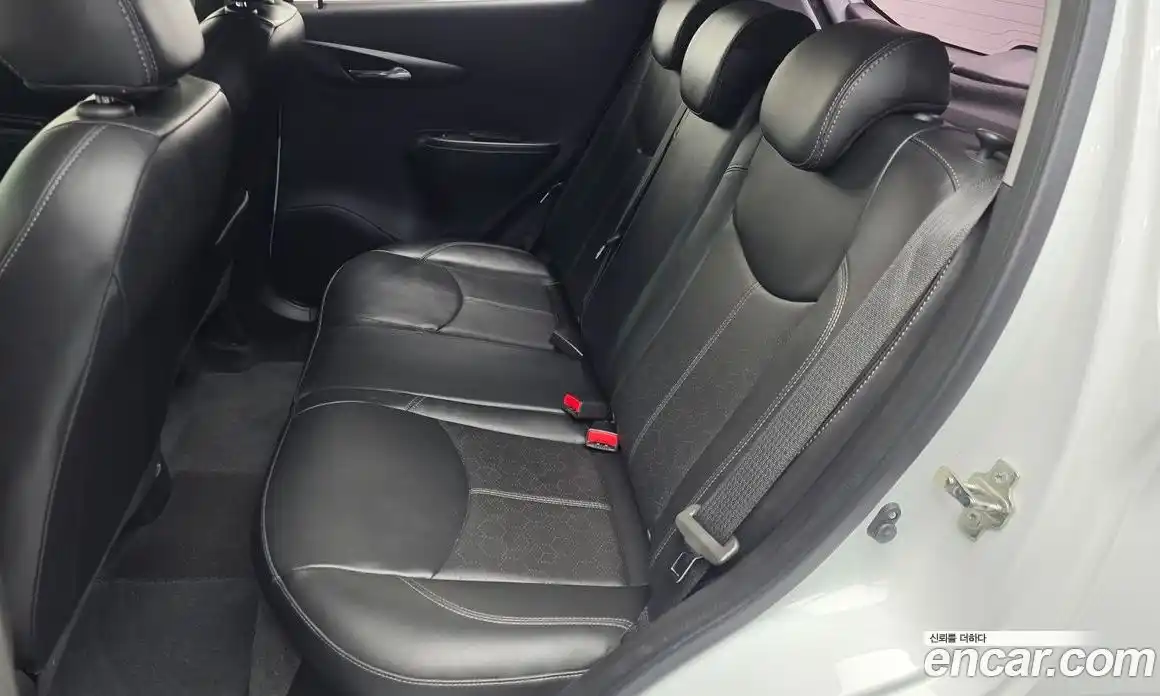 Chevrolet Spark 2017 1.0 автомат (гидро), фото 16
