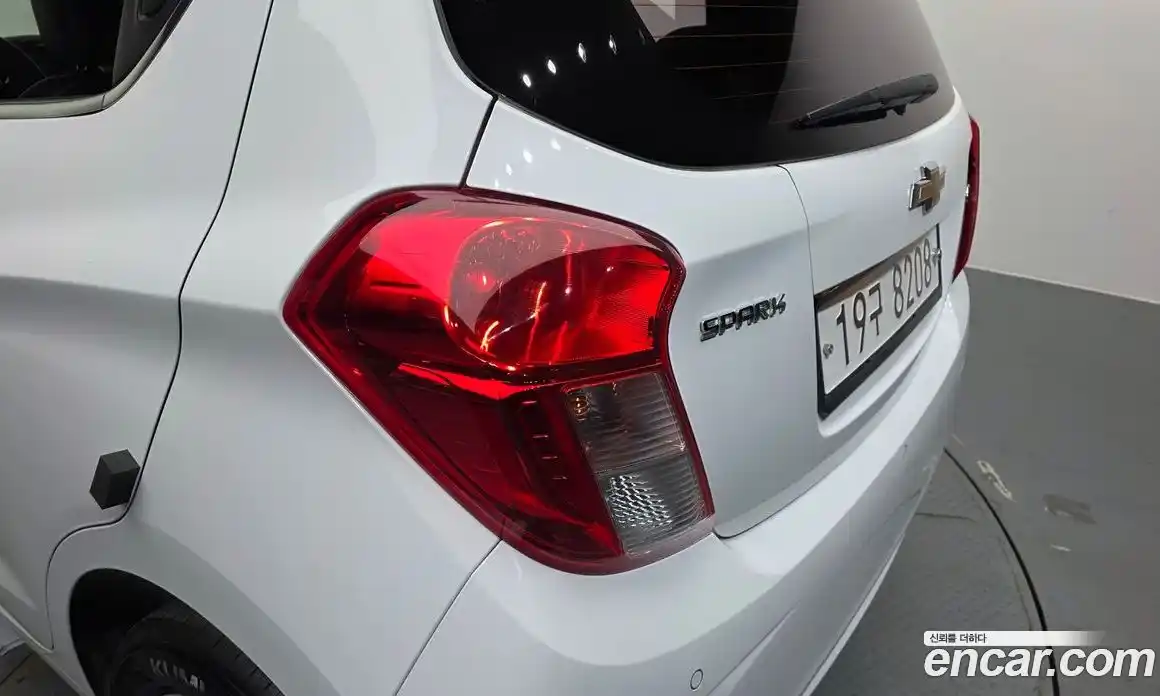 Chevrolet Spark 2017 1.0 автомат (гидро), фото 9