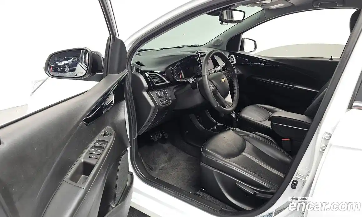 Chevrolet Spark 2021 1.0 автомат (гидро), фото 13