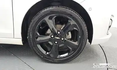 Chevrolet Spark 2021 1.0 автомат (гидро), миниатюра 7
