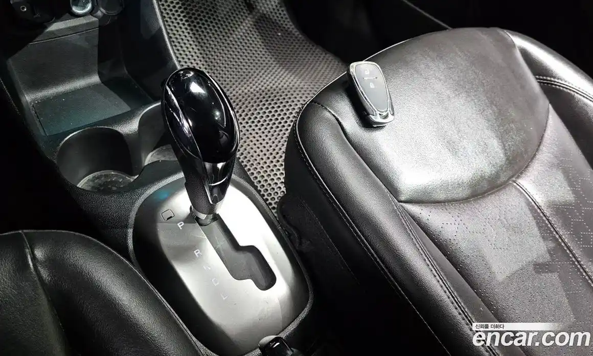 Chevrolet Spark 2016 1.0 автомат (гидро), фото 12