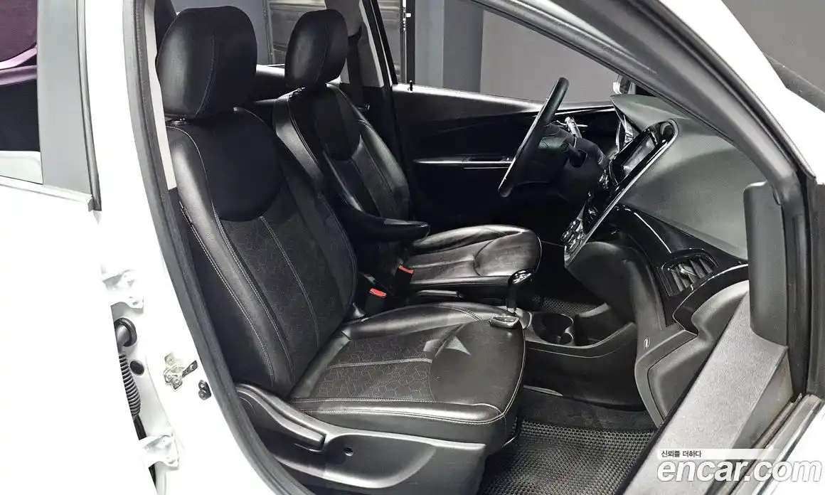 Chevrolet Spark 2016 1.0 автомат (гидро), фото 16