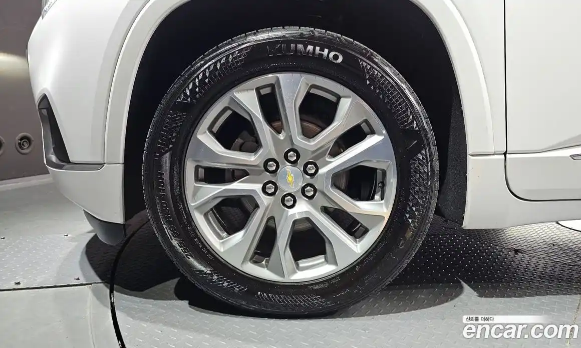 Chevrolet Traverse 2019 3.6 автомат (гидро), фото 5