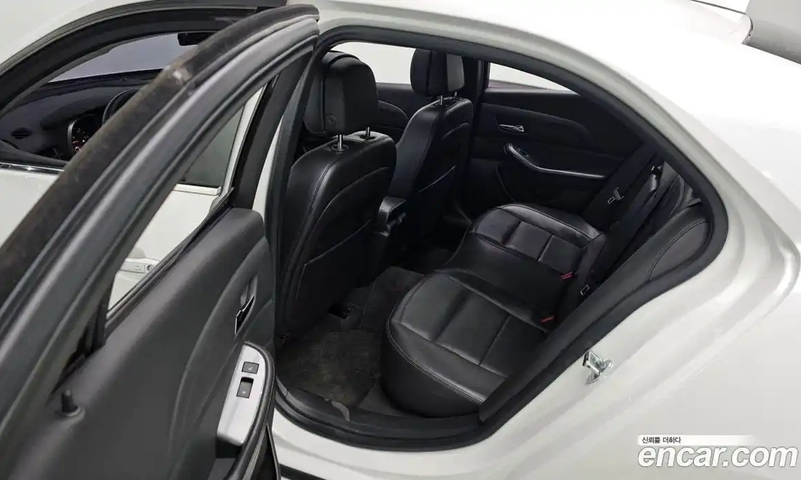 Chevrolet Malibu 2015 2.0 автомат (гидро), фото 11