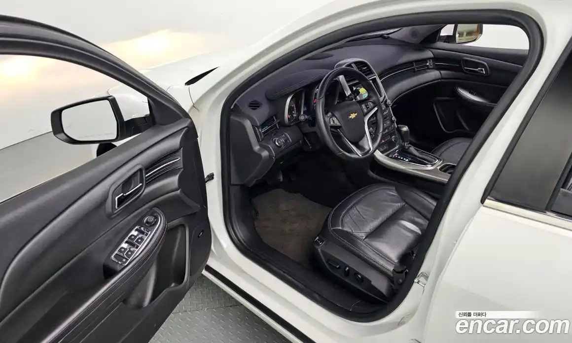 Chevrolet Malibu 2015 2.0 автомат (гидро), фото 10