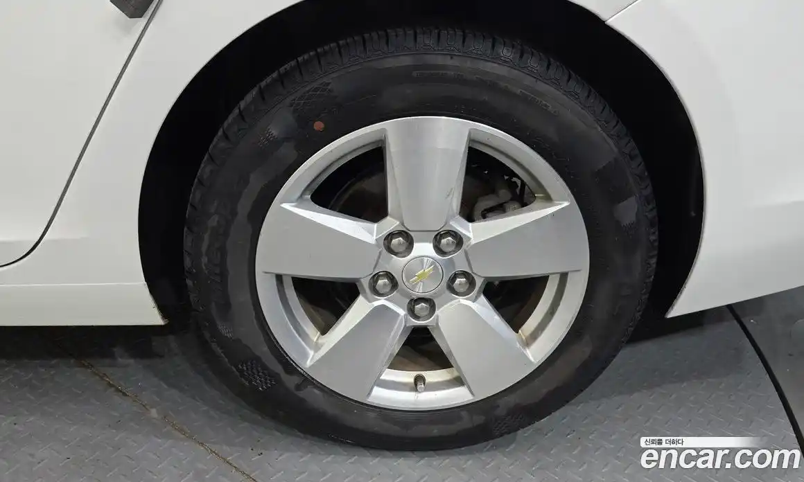 Chevrolet Malibu 2016 2.0 автомат (гидро), фото 7